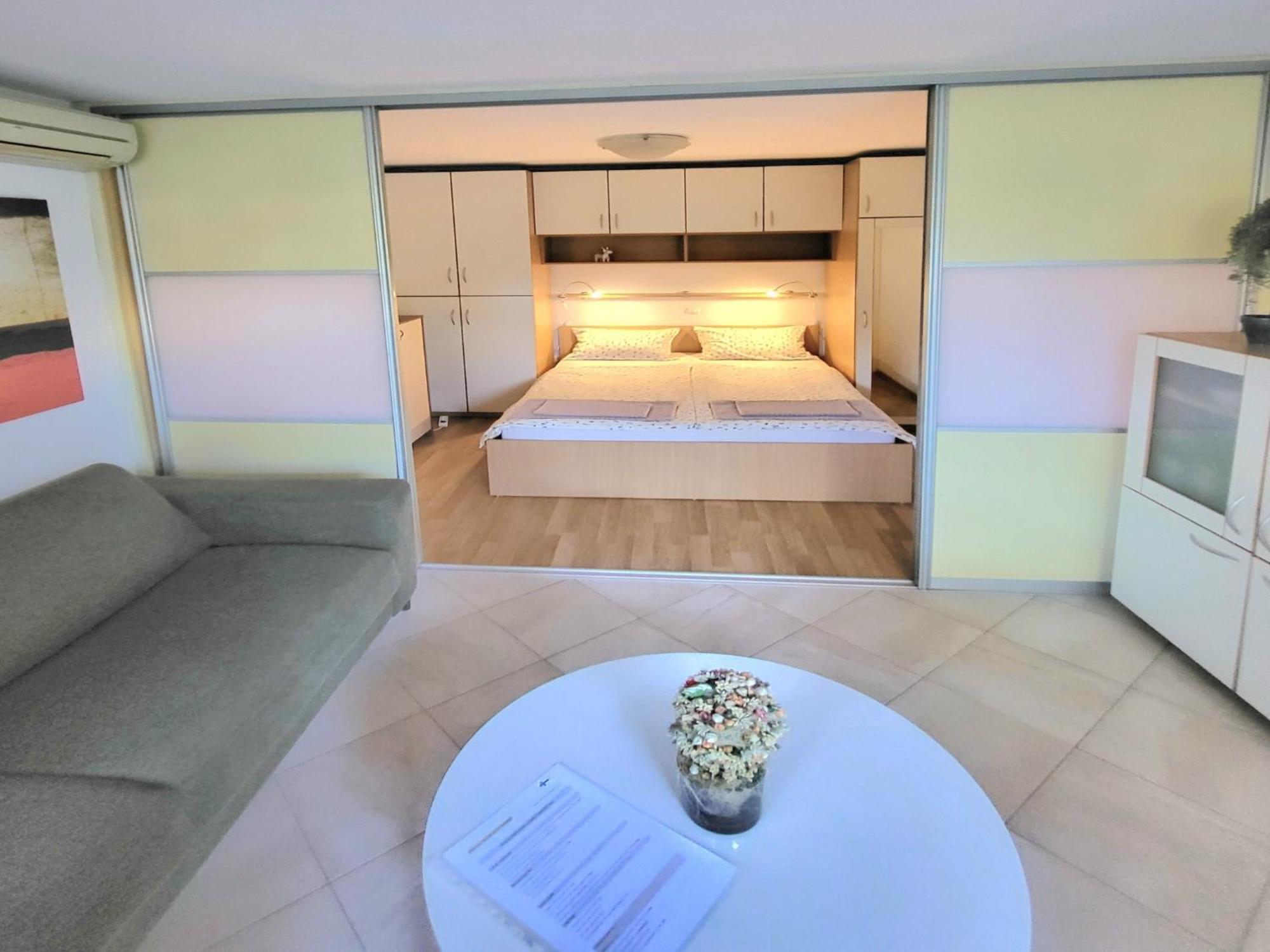 Green Terrace Apartment I Дубровник Екстериор снимка