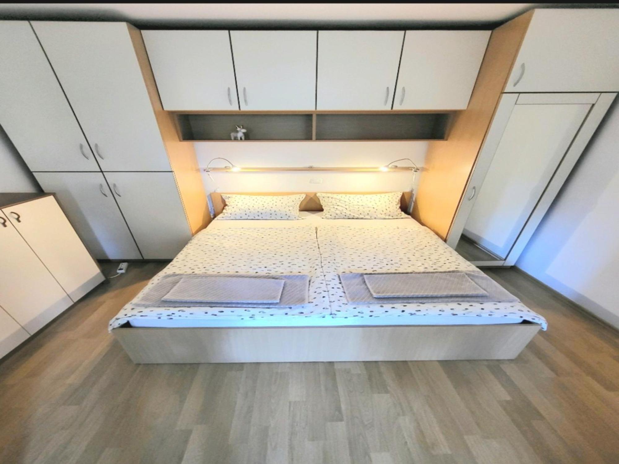 Green Terrace Apartment I Дубровник Екстериор снимка